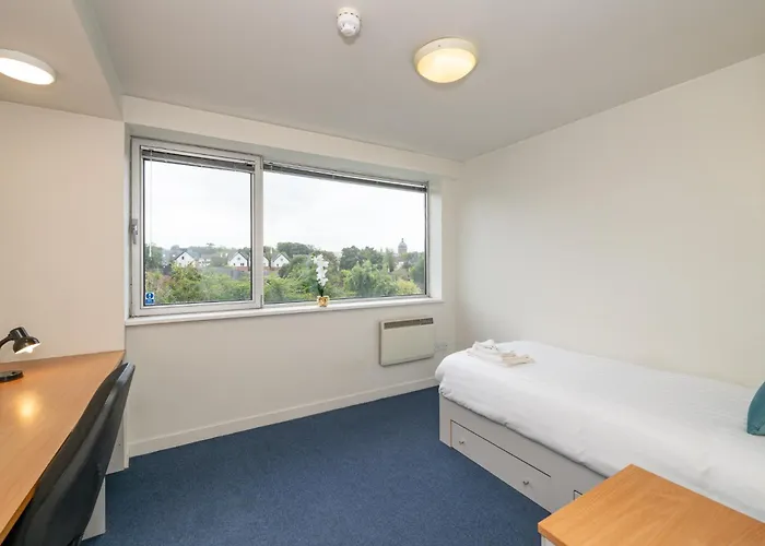 Victoria Mills - Ucc Summer Beds * Cork