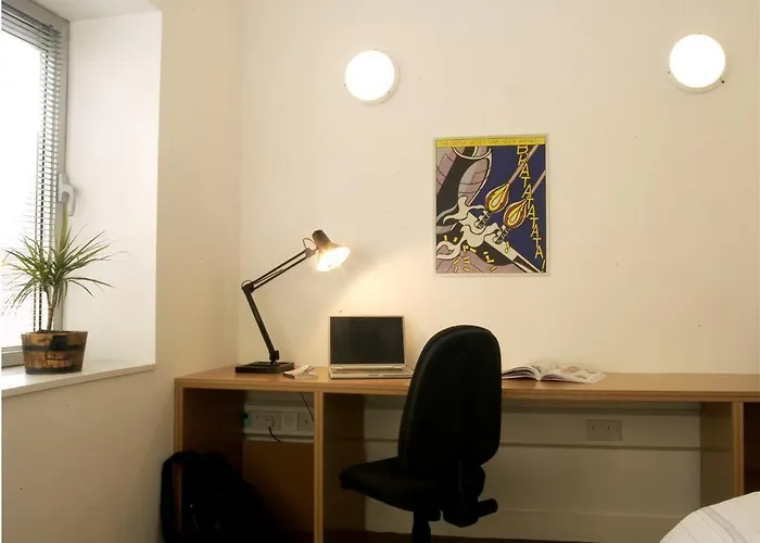 Victoria Mills - Ucc Summer Beds Apartment