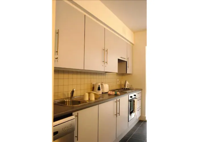 Victoria Mills - Ucc Summer Beds Apartment