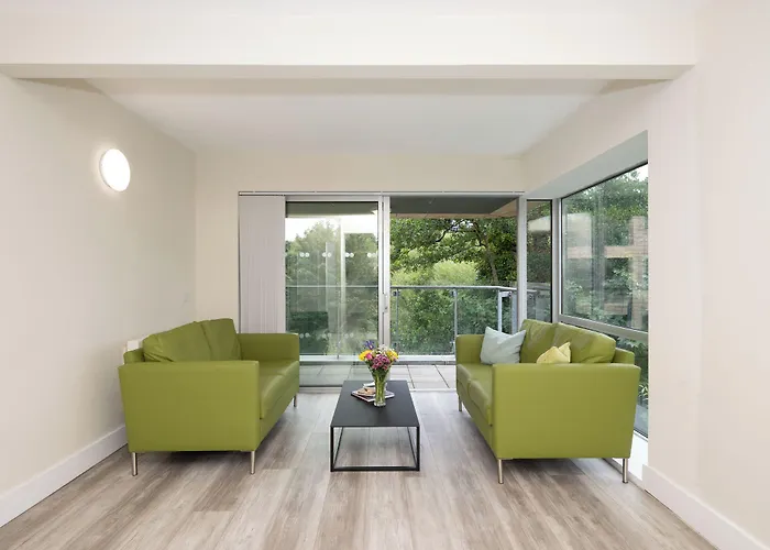 Victoria Mills - Ucc Summer Beds Apartment